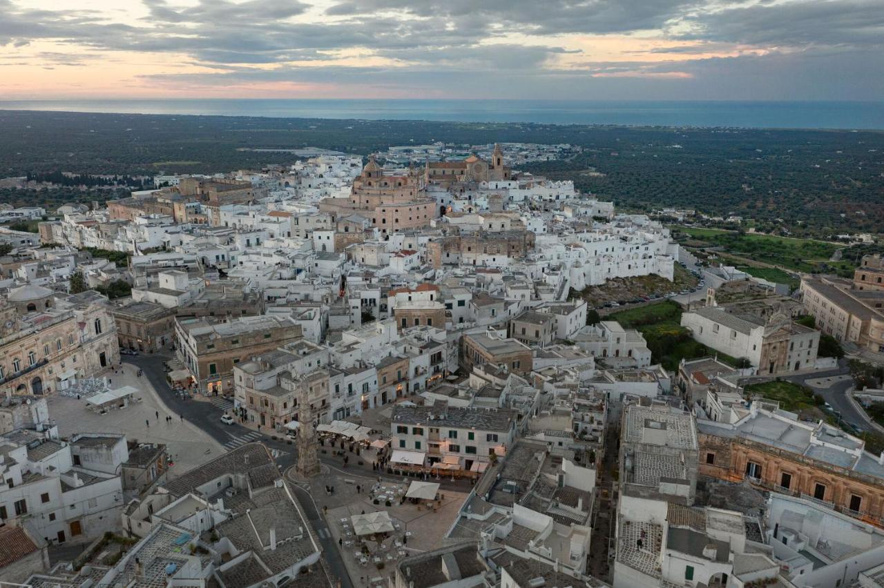 Il Quinto Elemento - Residence Of Charme ออสตูนี ภายนอก รูปภาพ